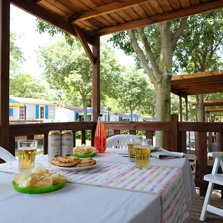 Happy Camp Mobile Homes In Camping Karavomilos Beach Sami  Extérieur photo