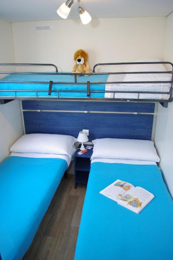 Camping Happy Camp Mobile Homes In Karavomilos Sami (Kefalonia)