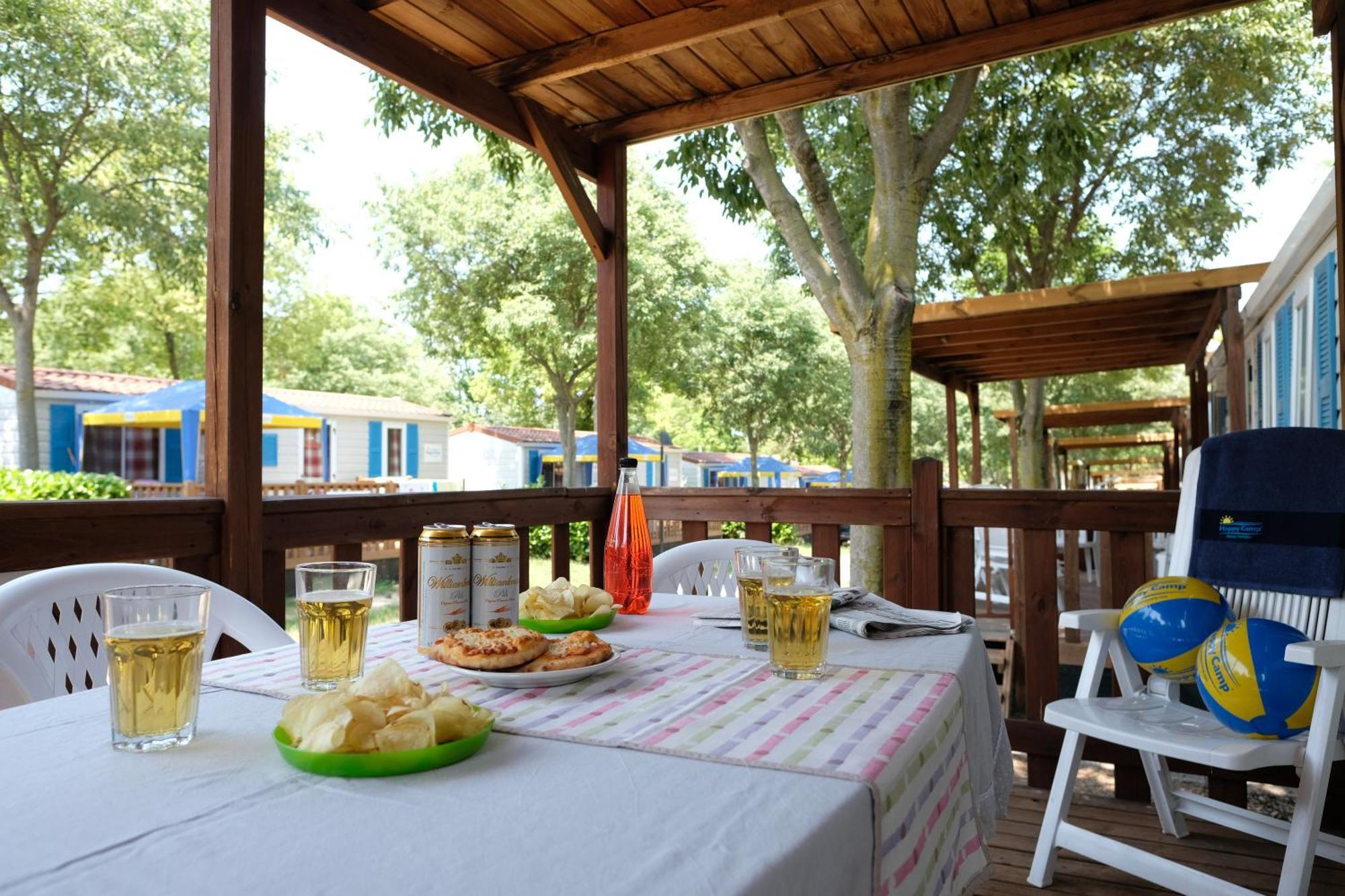 Happy Camp Mobile Homes In Karavomilos Sami (Kefalonia)