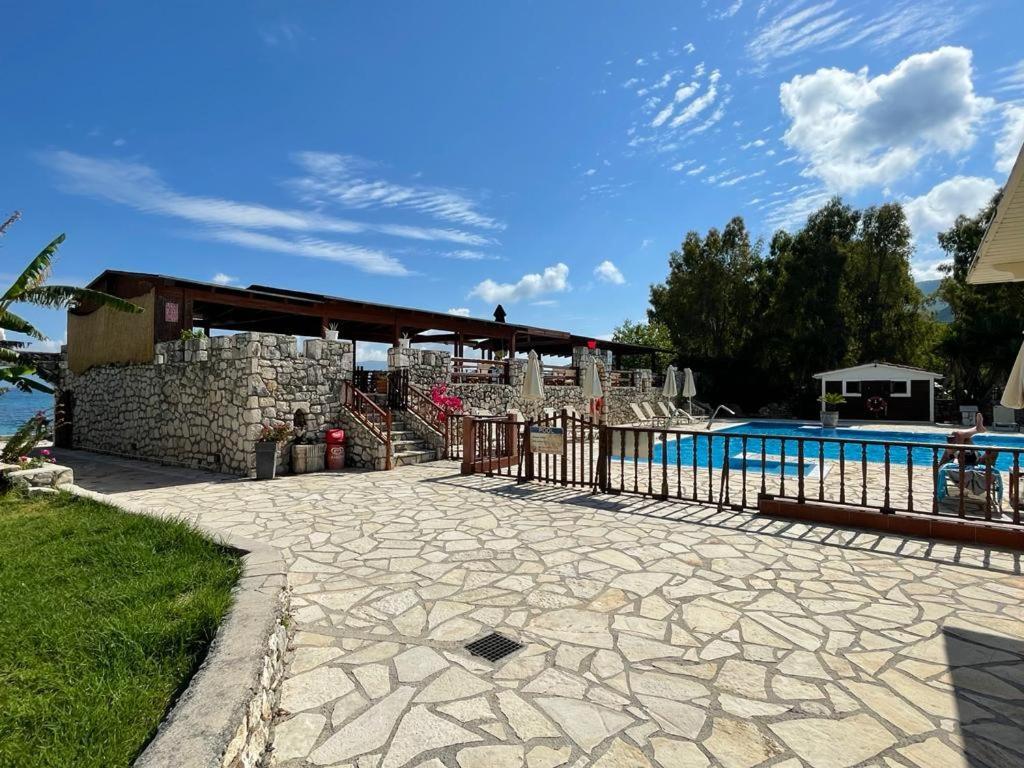 Camping Happy Camp Mobile Homes In Karavomilos Sami (Kefalonia)