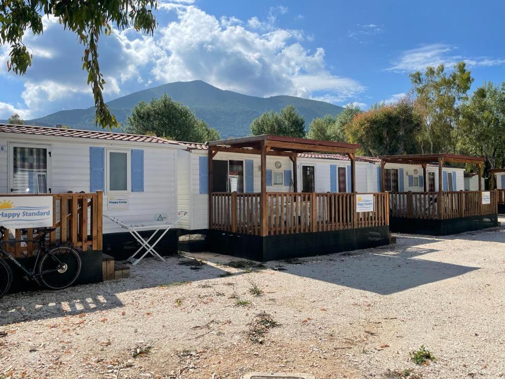 Camping Happy Camp Mobile Homes In Karavomilos