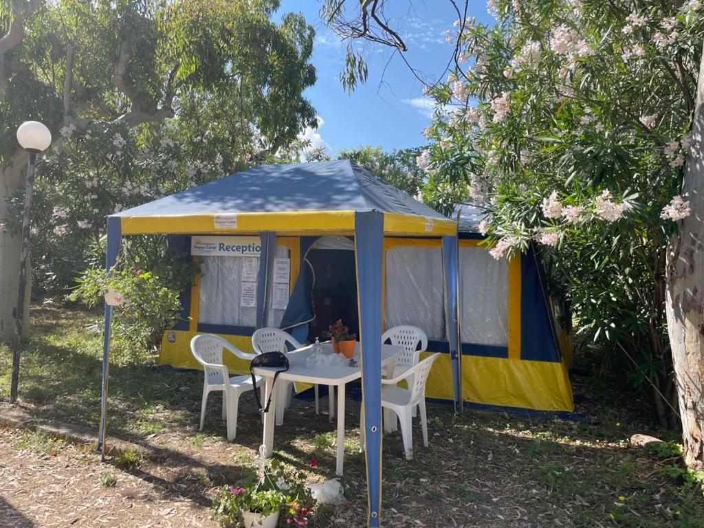 Happy Camp Mobile Homes In Karavomilos