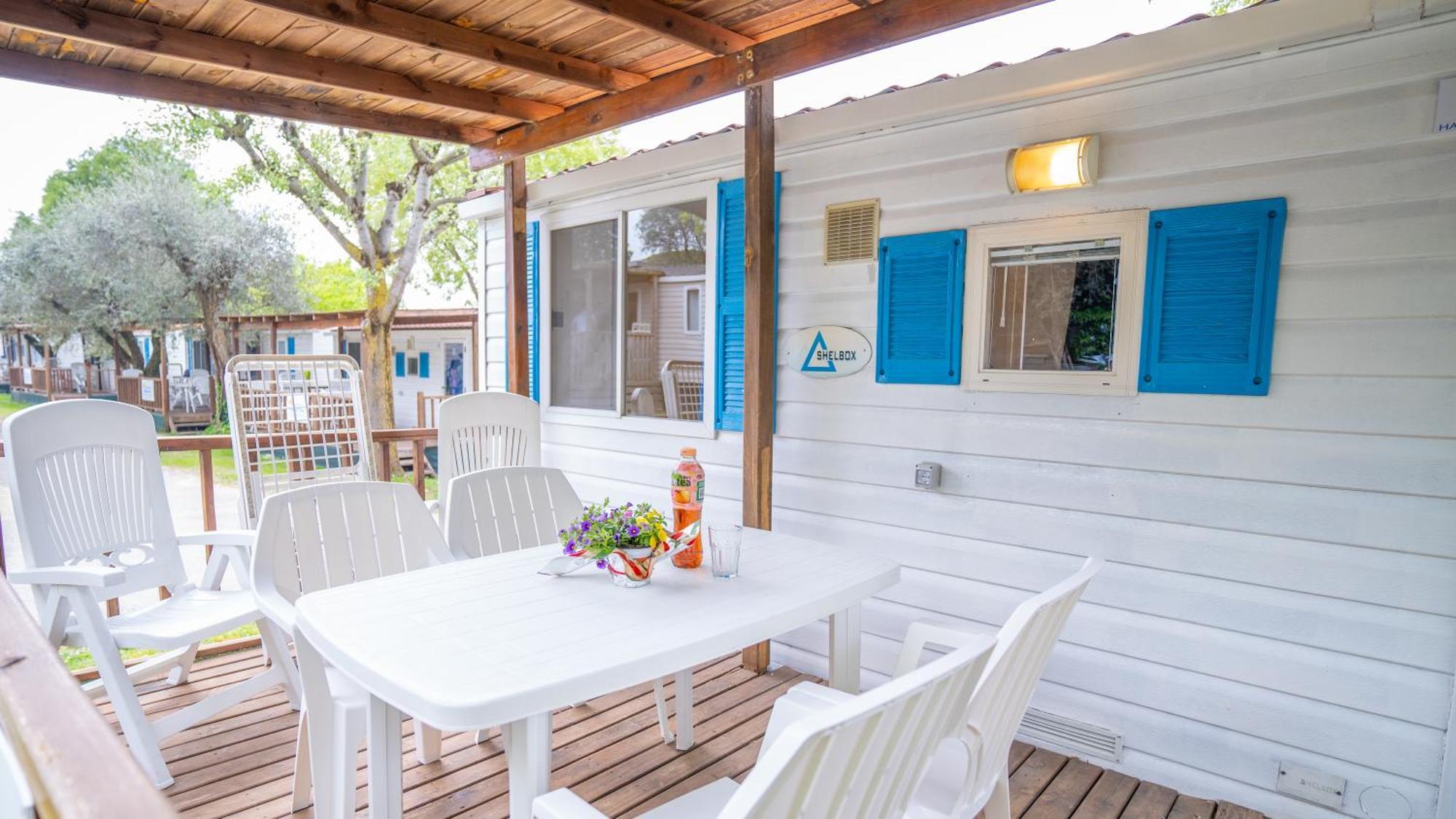 Happy Camp Mobile Homes In Karavomilos Camping